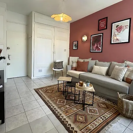 Novita - Check In H24 & Wifi Appartement